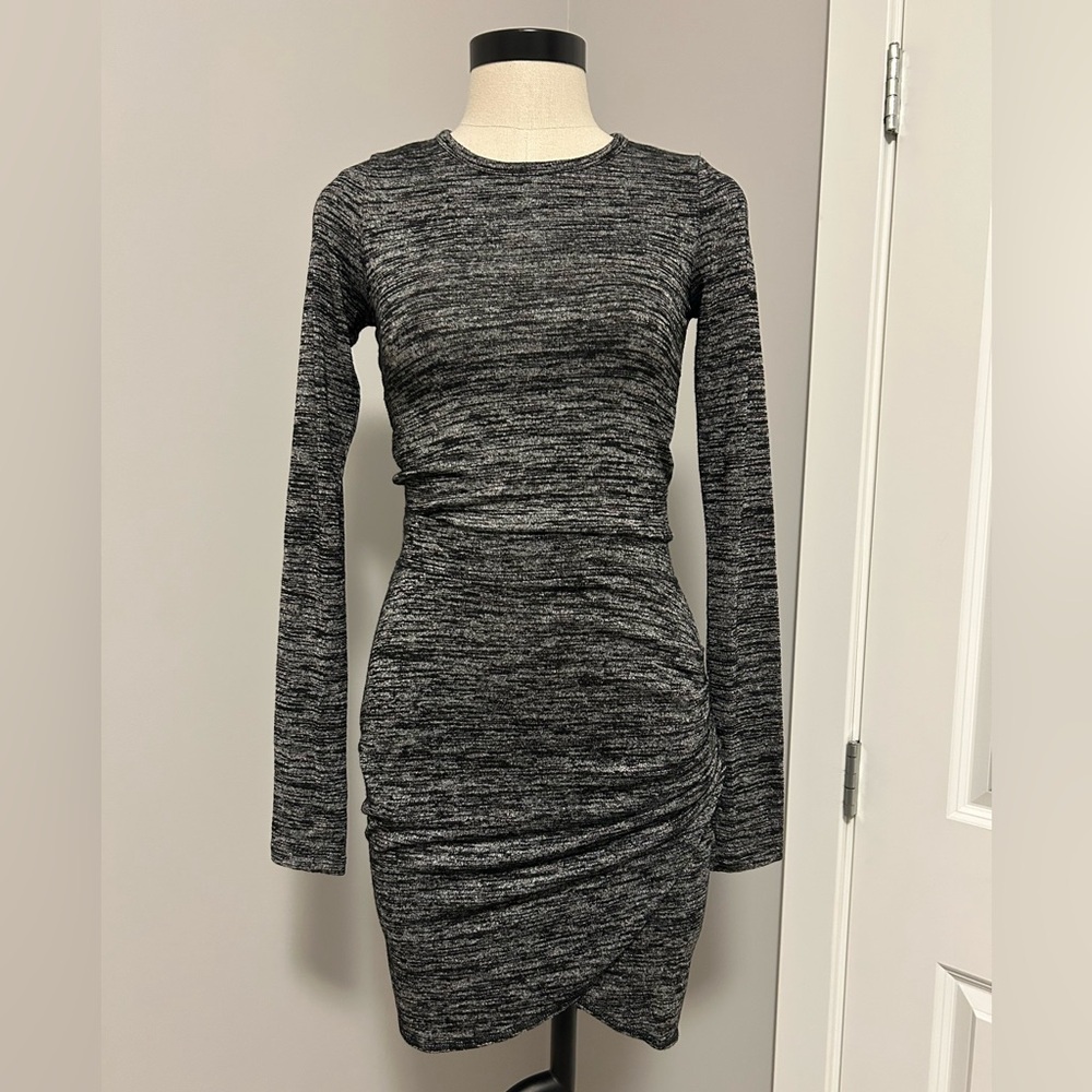 Aritzia Wilfred Free Tyra Skirt